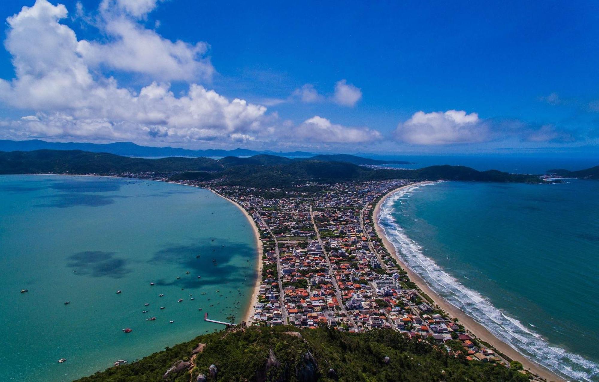Apto Praia De Mariscal E Canto Grande Bombinhas Sc - Canela Flats 02公寓 外观 照片